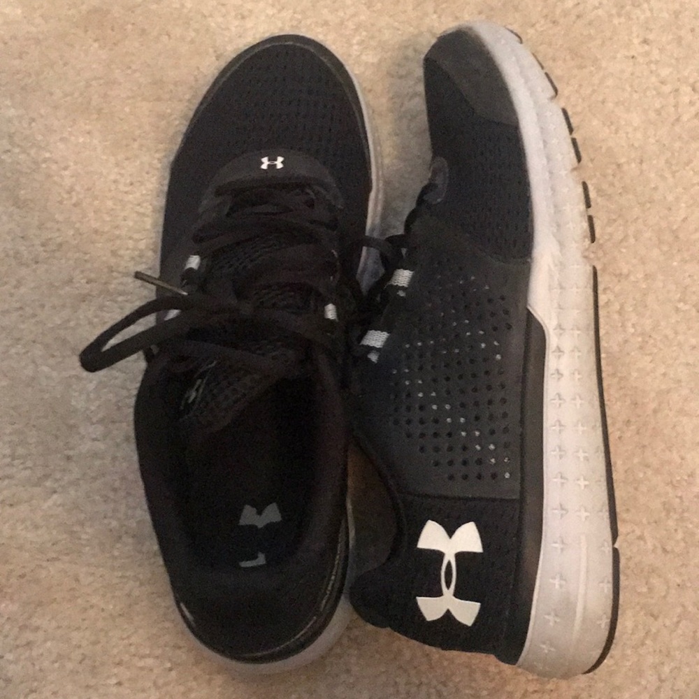 Under Armour shoes, Women's 11